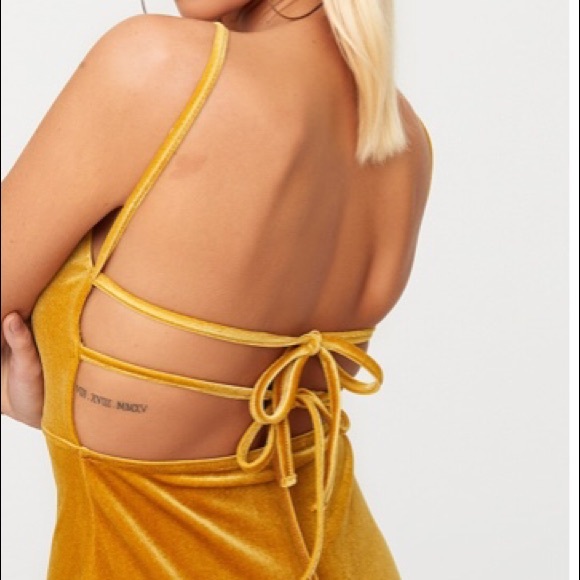 Mustard Velvet Strappy Tie Back Size 10 Dress NWT - Picture 3 of 4